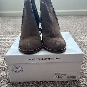 Steve Madden Flirt Taupe Suede Booties